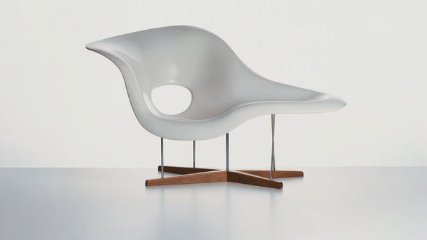La Chaise by Collectional