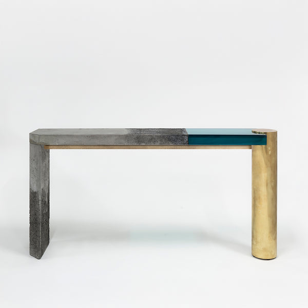 Golia Console