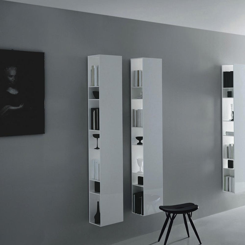 Sidewall | Shelves | Vertical | Hanging Element | White