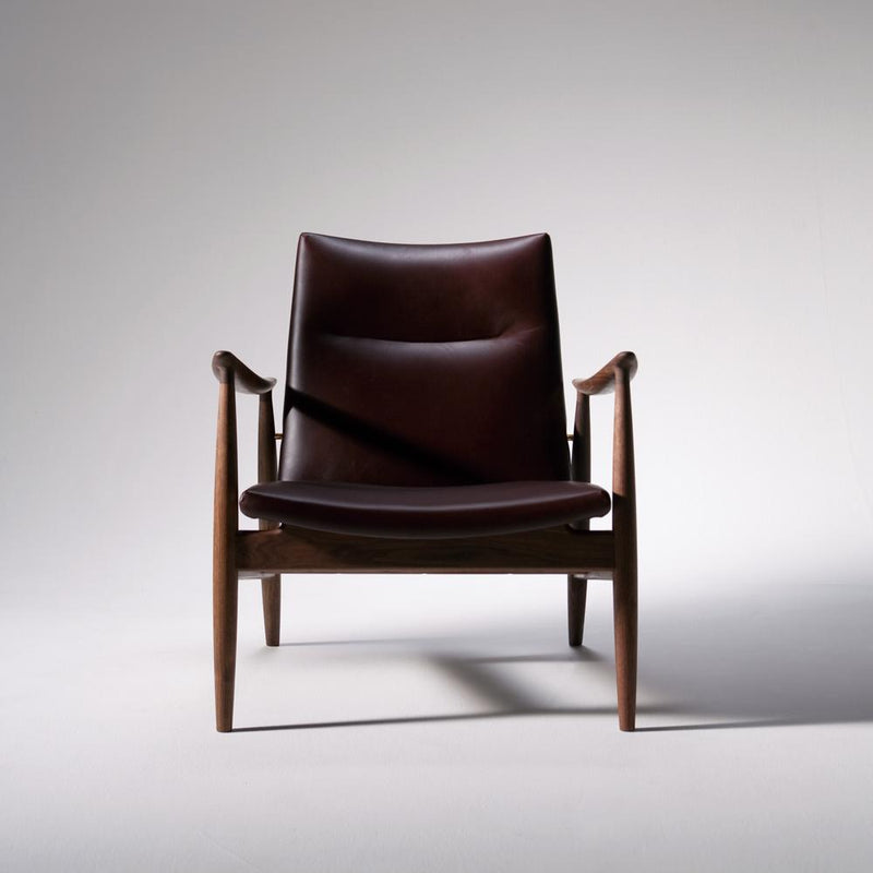 Rivage | Lounge chair | Walnut | Brown