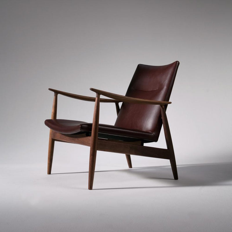 Rivage | Lounge chair | Walnut | Brown