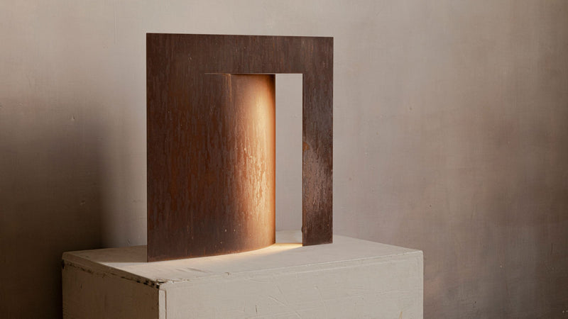 OBJ-03 Table Lamp